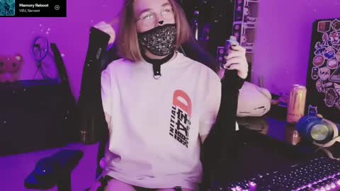 Blue online show from January 6, 2026, 1:31 am