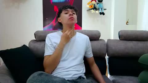 bluewolf247 online show from October 22, 2025, 2:17 pm