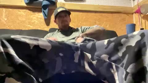 Blueyedbama33 online show from January 18, 2025, 7:58 pm