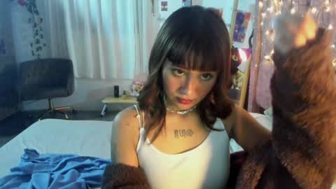 Snapshot of blumasweet chatting on January 6, 2025, 10:24 am Bluma Sweet online show from January 6, 2025, 10:24 am
