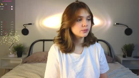 Snapshot of blytheaven chatting on January 25, 2025, 4:35 pm Erica online show from January 25, 2025, 4:35 pm