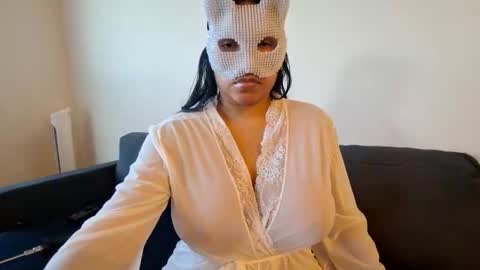 BlzSugar online show from November 15, 2025, 10:48 pm