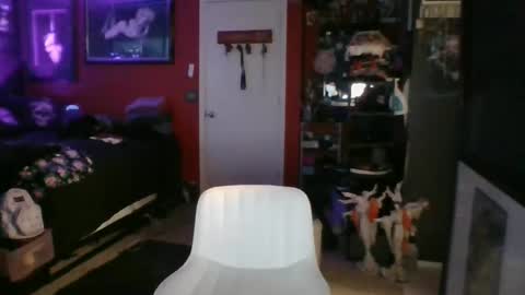 B nasty online show from October 2, 2025, 1:01 am