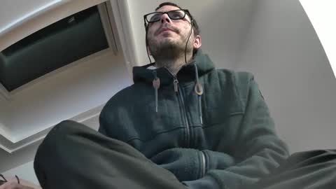 bo22222222 online show from February 4, 2026, 6:47 pm