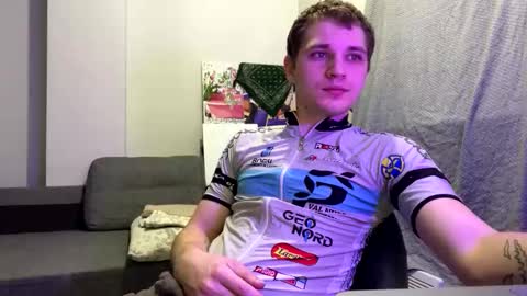 bob_bucks online show from February 7, 2026, 7:28 pm