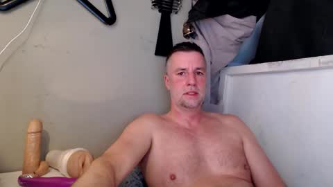 Snapshot of bobberman78 chatting on April 14, 2026, 6:36 pm Dan online show from April 14, 2026, 6:36 pm