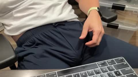 Heath online show from September 22, 2025, 1:46 pm