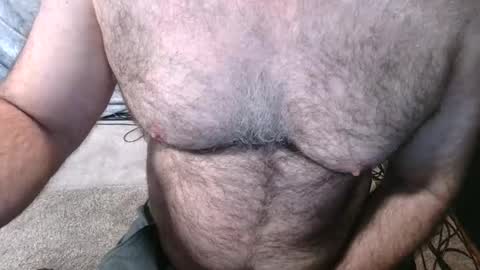 Snapshot of bobbyhill27b chatting on May 2, 2026, 3:06 pm BobbyHill27b online show from May 2, 2026, 3:06 pm