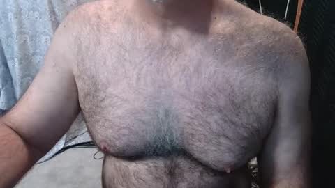 Snapshot of bobbyhill27b chatting on May 18, 2026, 5:52 pm BobbyHill27b online show from May 18, 2026, 5:52 pm