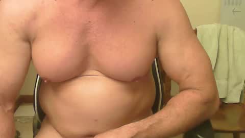 Snapshot of bobbym17 chatting on January 31, 2026, 7:45 pm bobbym17 online show from January 31, 2026, 7:45 pm