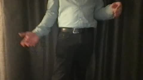 bobbymac34 online show from February 26, 2026, 7:18 am