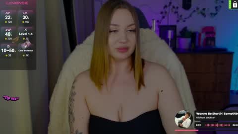  Lina  online show from June 5, 2026, 10:04 pm