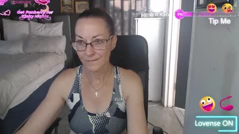 Ningifun couple online show from April 3, 2026, 5:16 am