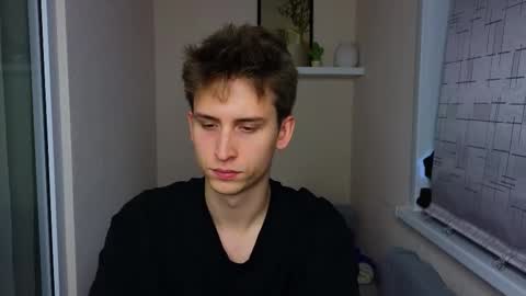 ALEXPVT IS OPEN online show from September 9, 2025, 2:38 pm