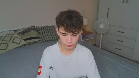 ALEXPVT IS OPEN online show from October 5, 2025, 10:13 am