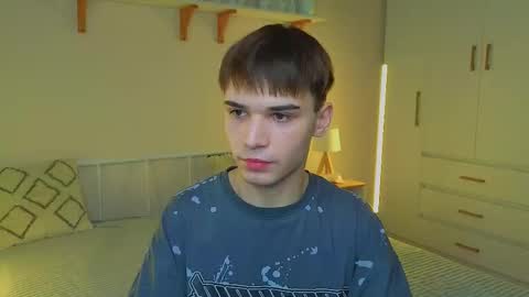 ALEXPVT IS OPEN online show from February 1, 2026, 3:16 am