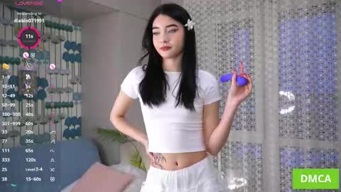 Snapshot of bombaleila chatting on January 10, 2026, 5:09 am Akemi online show from January 10, 2026, 5:09 am