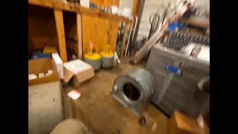 bombinshaman online show from April 21, 2026, 8:01 pm