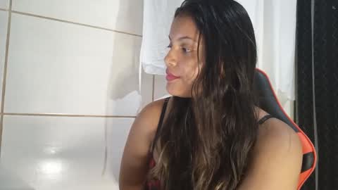 bombomepimenta online show from February 25, 2025, 2:25 am