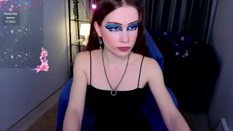 Karen online show from November 20, 2025, 4:29 pm