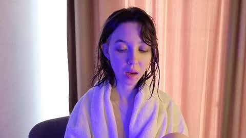 bondi_star online show from July 3, 2026, 1:06 pm