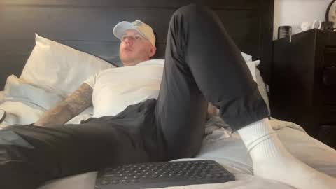 boner4you1994 online show from February 15, 2025, 10:55 am