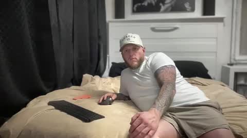 boner4you1994 online show from April 8, 2026, 8:14 am