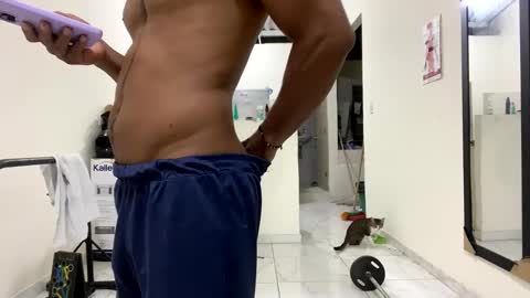 Snapshot of boner_steve chatting on February 18, 2025, 9:10 am Boner Steve online show from February 18, 2025, 9:10 am