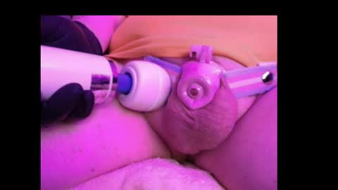 Snapshot of bonerboy765 chatting on February 2, 2026, 11:58 pm Grizz online show from February 2, 2026, 11:58 pm