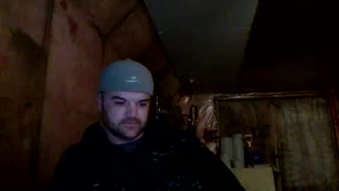 bongdong96 online show from February 17, 2025, 11:42 pm