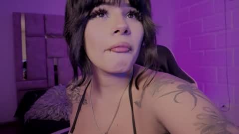Snapshot of bonnie_anderson chatting on June 24, 2026, 9:03 pm Bonnie Anderson online show from June 24, 2026, 9:03 pm