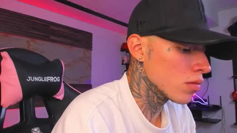 becky online show from November 17, 2025, 12:27 am