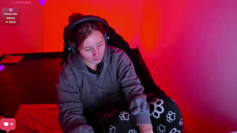 Bonnie Help me reach 500 likes online show from March 27, 2026, 9:47 pm