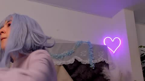 Snapshot of bonniecute_ chatting on December 14, 2024, 11:39 am online show from December 14, 2024, 11:39 am