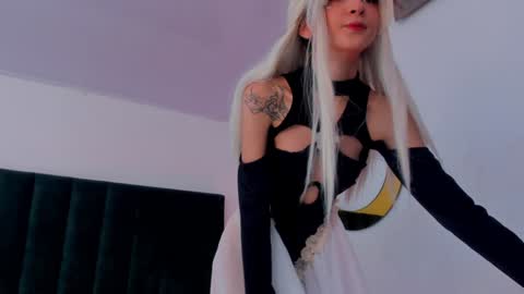 Snapshot of bonniecute_ chatting on December 24, 2024, 3:37 pm online show from December 24, 2024, 3:37 pm
