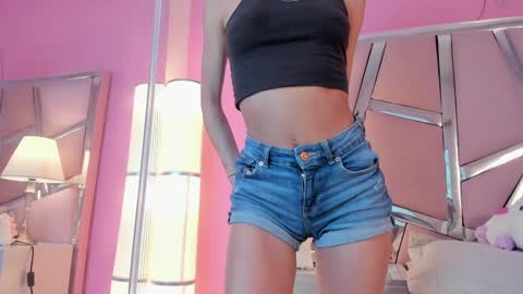 Bonnie  online show from January 6, 2025, 3:29 pm