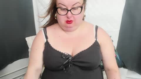 Bonnie online show from December 3, 2024, 8:05 am