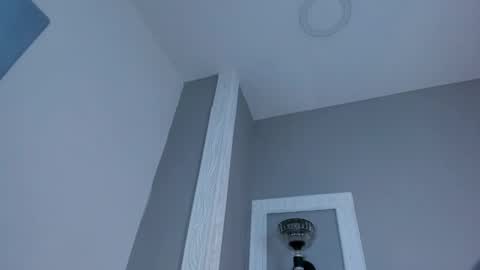 Bonnie online show from April 24, 2026, 10:23 pm