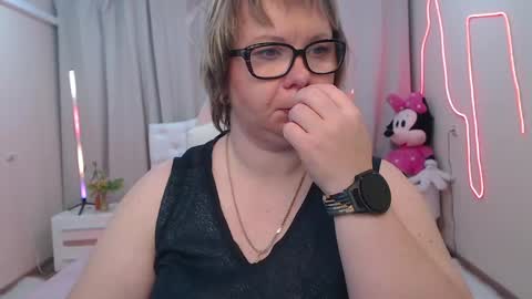 Snapshot of bonnnyboobsy chatting on May 18, 2026, 6:25 pm bonnnyboobsy online show from May 18, 2026, 6:25 pm