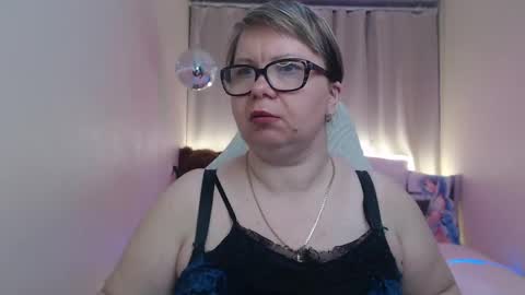 Snapshot of bonnnyboobsy chatting on May 26, 2026, 6:37 pm bonnnyboobsy online show from May 26, 2026, 6:37 pm