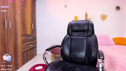 Snapshot of bonny_greylm chatting on January 13, 2025, 9:42 pm sofia online show from January 13, 2025, 9:42 pm