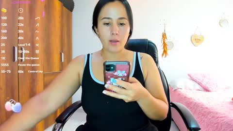 Snapshot of bonny_greylm chatting on January 16, 2025, 6:59 pm sofia online show from January 16, 2025, 6:59 pm