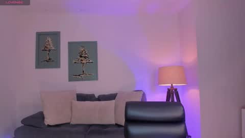 Bonny online show from September 16, 2025, 7:37 pm