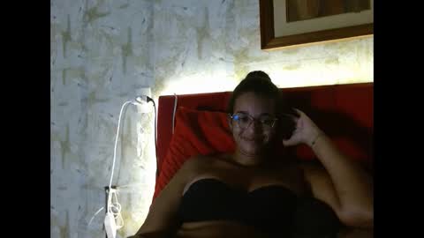 Queen Bon Vivantt online show from January 13, 2025, 4:07 am