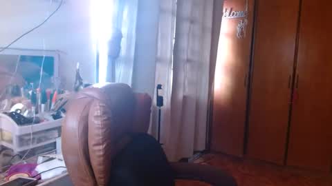 Queen Bon Vivantt online show from February 20, 2025, 5:29 pm