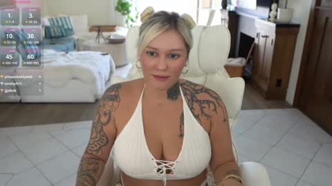 Miley online show from September 28, 2025, 7:52 pm