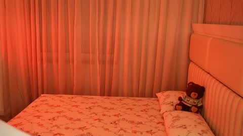 boootyfrytti online show from April 18, 2026, 8:42 pm