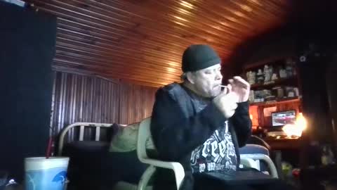 Booshwa online show from February 7, 2025, 2:19 am