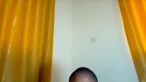 Snapshot of booty_panther chatting on January 2, 2025, 7:01 am sandrah online show from January 2, 2025, 7:01 am