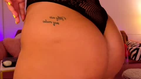 Snapshot of bootyliciousbunny chatting on July 19, 2026, 9:29 pm bootyliciousbunny online show from July 19, 2026, 9:29 pm